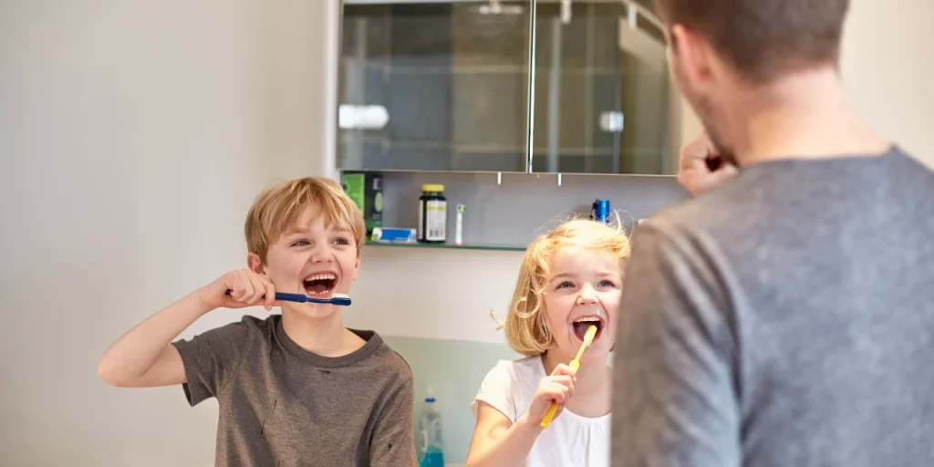 Cómo debo cepillarme los dientes